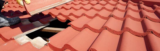 compare Llundain Fach roof repair quotes